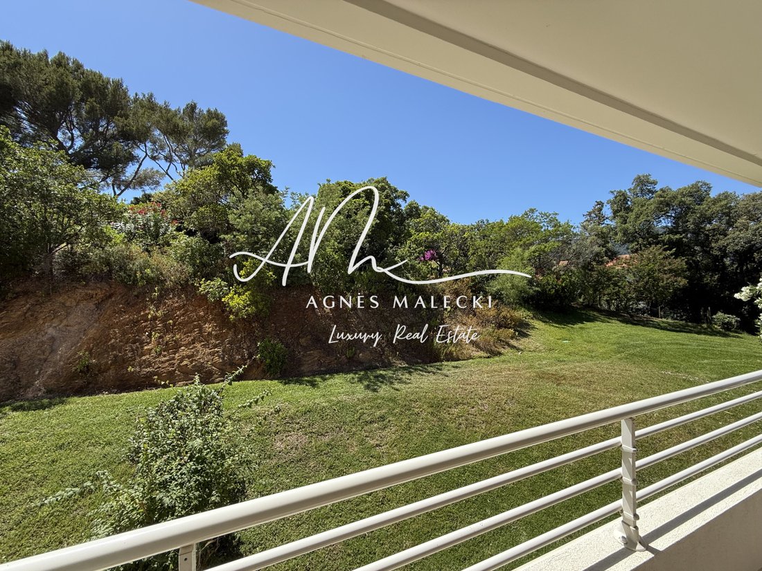 Apartment in Nord, Cavalaire-sur-Mer, France 3 - 15389875
