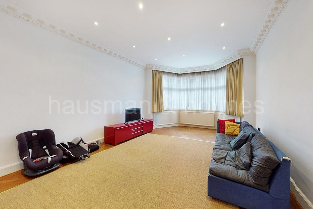 House in Childs Hill, Barnet, England 4 - 16767907