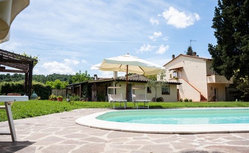 Country House in Volterra, Tuscany, Italy 1