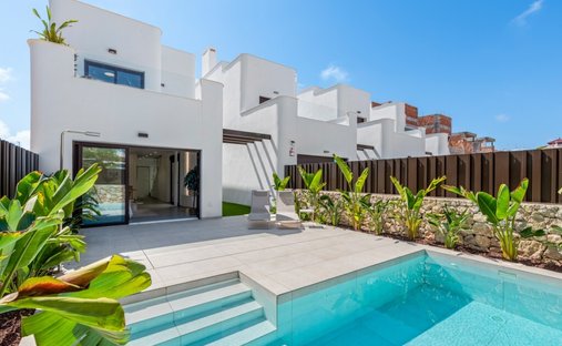 Haus in Pilar de la Horadada, Land Valencia, Spanien 1