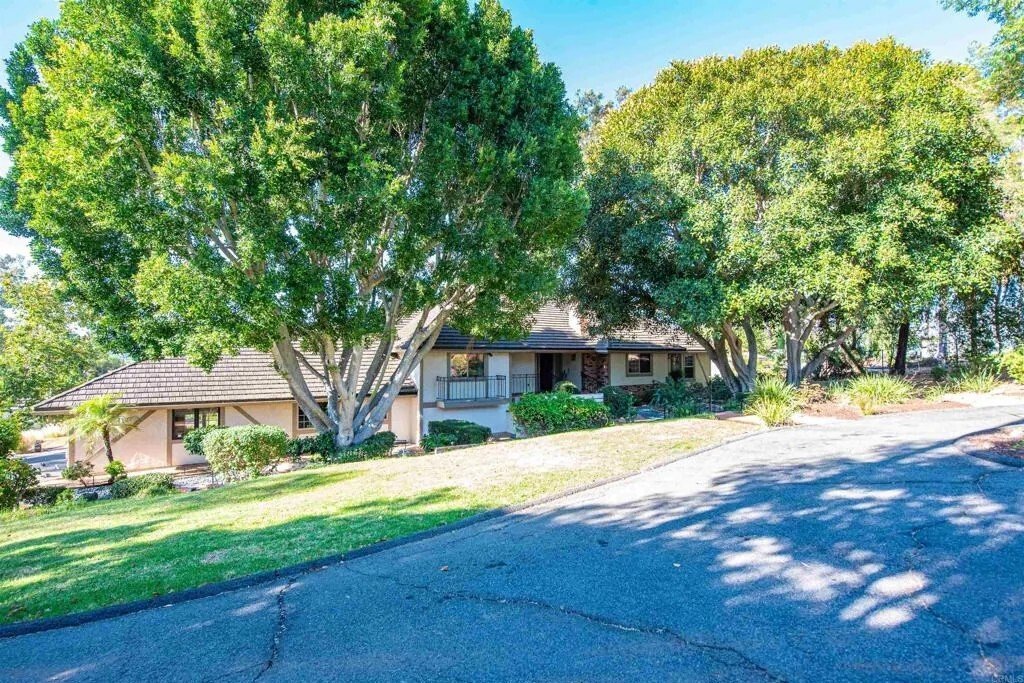 House in Escondido, California, United States 2 - 18116333