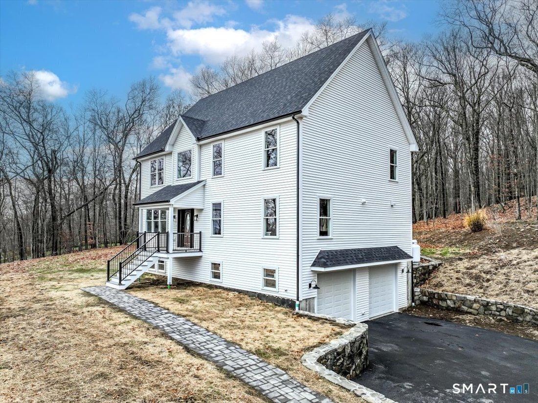 House in Bethel, Connecticut, United States 1 - 18116253