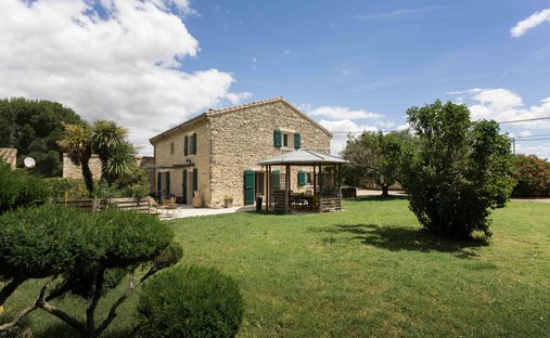 Estate in Vieux Bourg, Livron-sur-Drome, France 1
