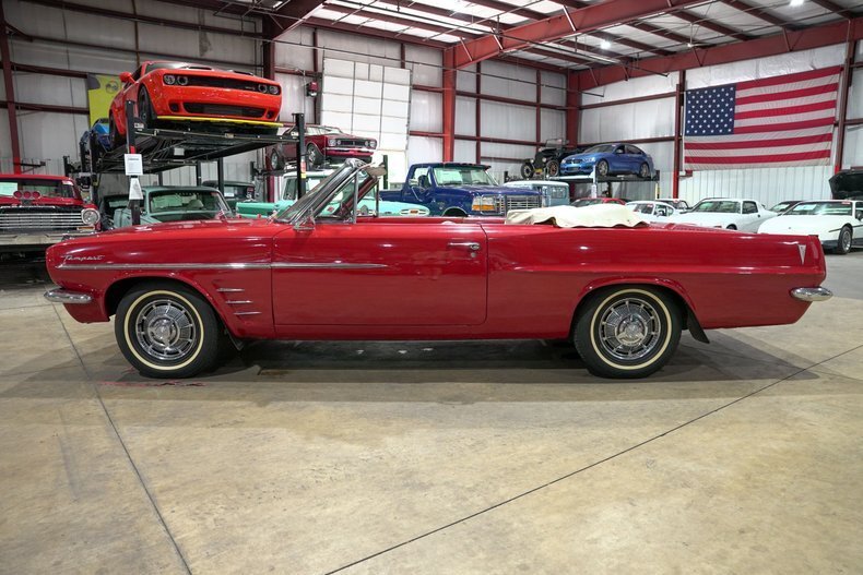 Cabriolet in Grand Rapids, United States 4 - 18116452
