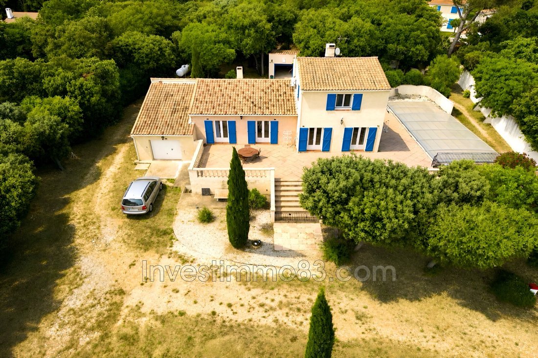 Villa in Centre Ville, Saint-Maximin-la-Sainte-Baume, France 1 - 18116629