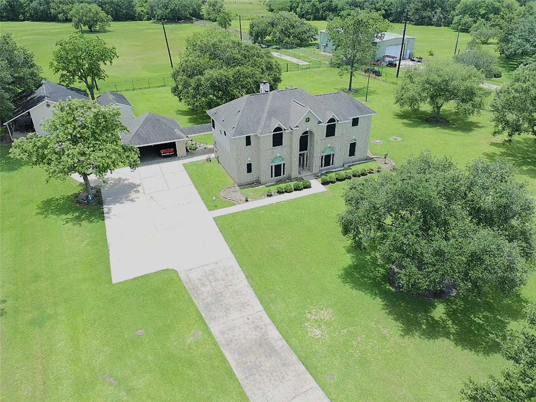 House in Manvel, Texas, United States 1 - 18116418