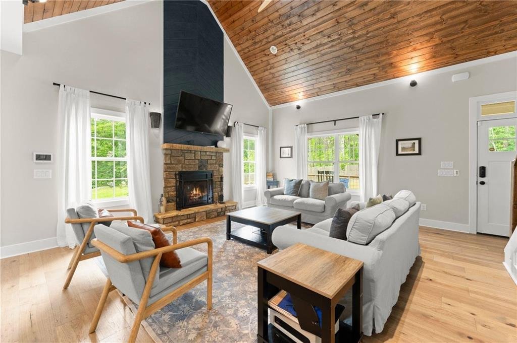 House in Clarkesville, Georgia, United States 4 - 18115992