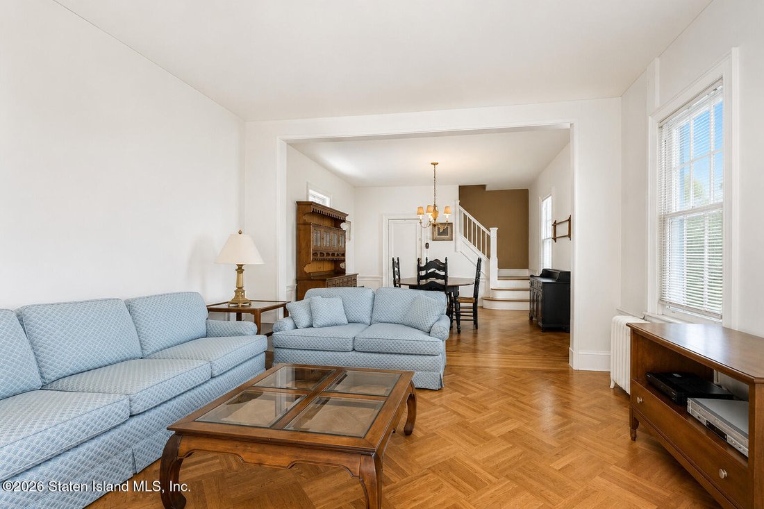 House in New York, New York, United States 3 - 18116053