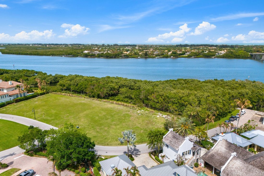 Land in Vero Beach, Florida, United States 2 - 18116470