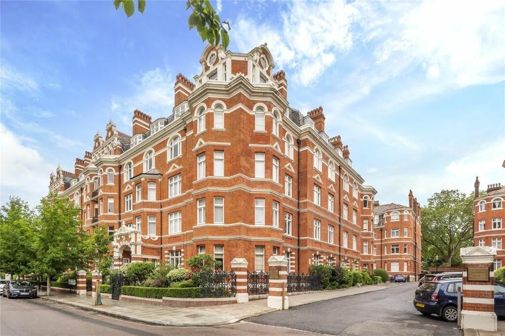 Apartment in Little Venice, Westminster, England 1 - 18115981