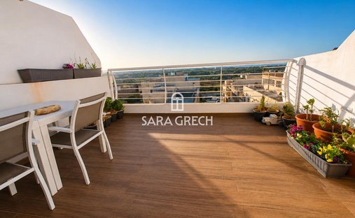 Penthouse in Ħal Safi, Malta 1