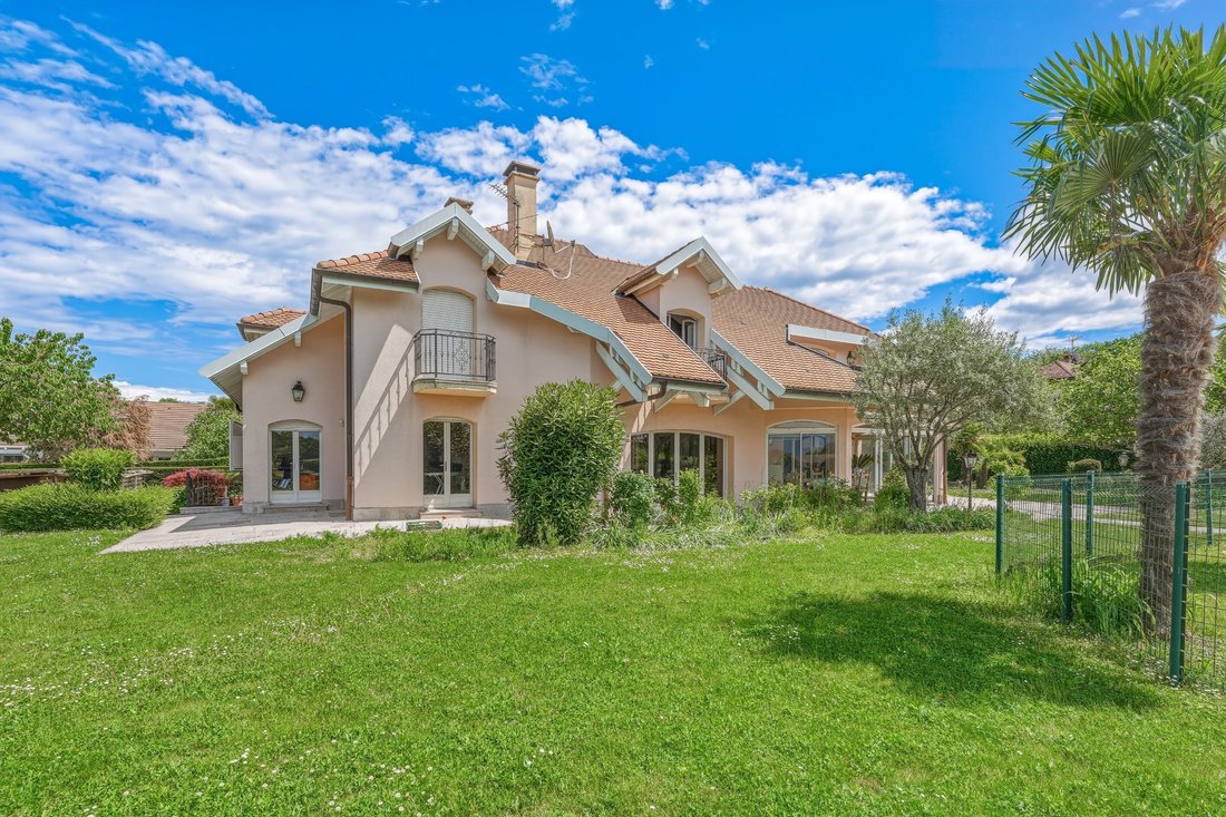 House in Nernier, Auvergne-Rhône-Alpes, France 3 - 18115841