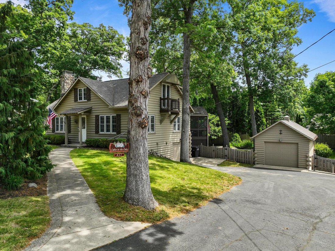 House in Fontana-on-Geneva Lake, Wisconsin, United States 1 - 18116016