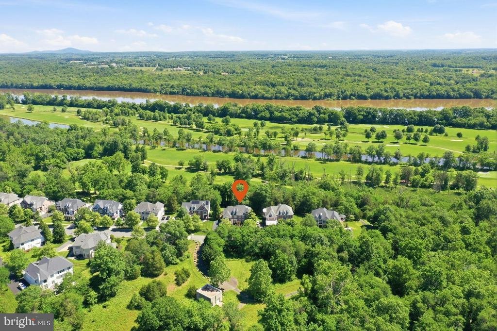 House in Leesburg, Virginia, United States 2 - 18116105