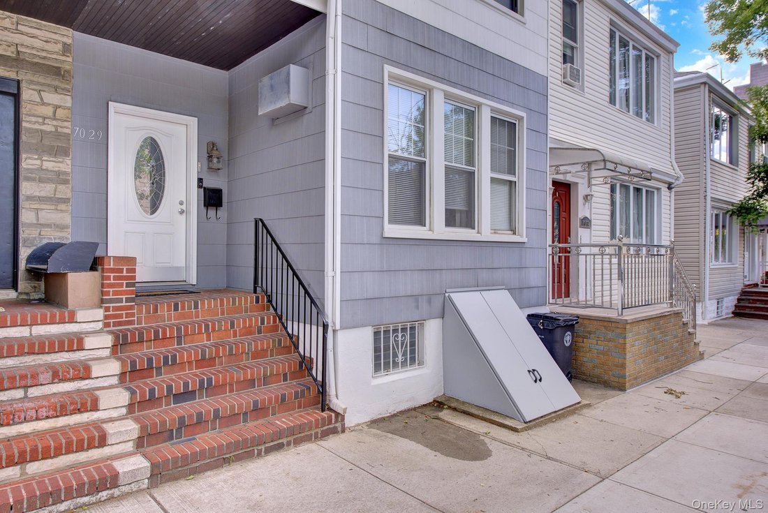 House in New York, New York, United States 2 - 18116084