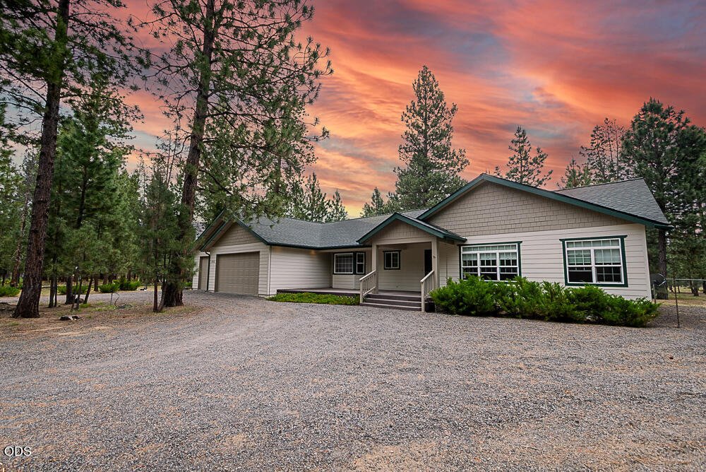 House in La Pine, Oregon, United States 2 - 18108293