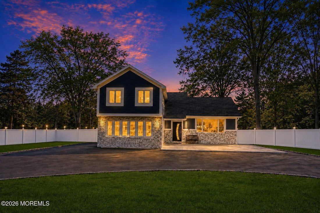 House in Toms River, New Jersey, United States 1 - 17489895