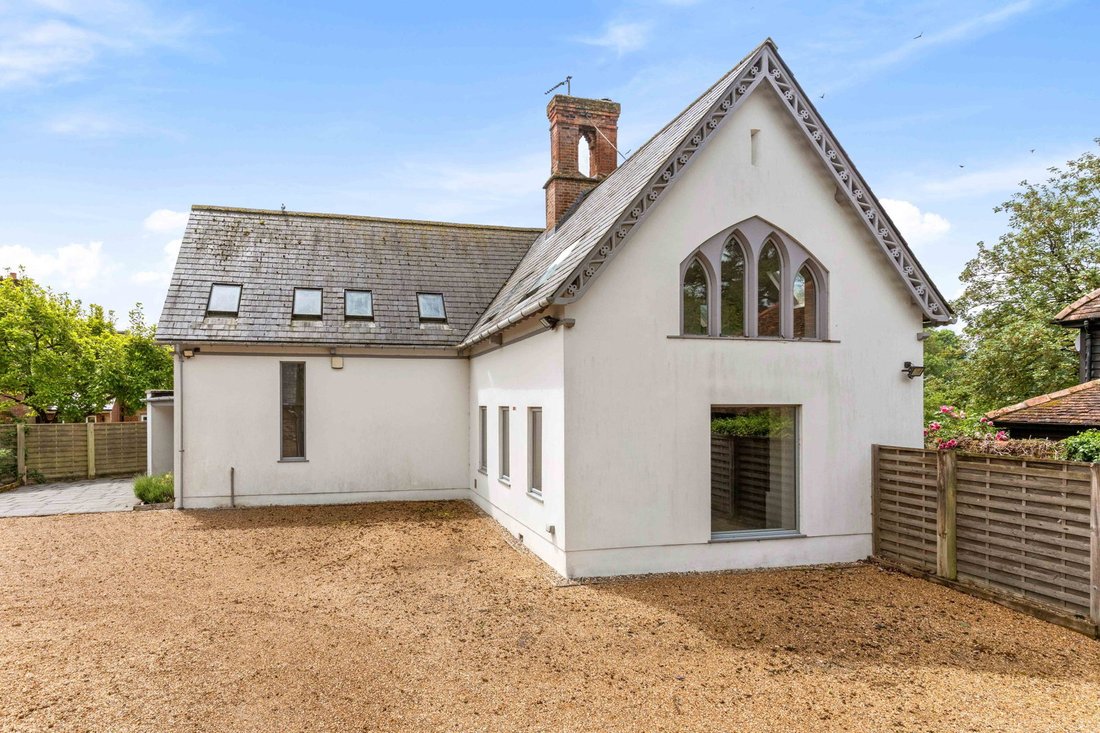 House in Furneux Pelham, England 3 - 18116450