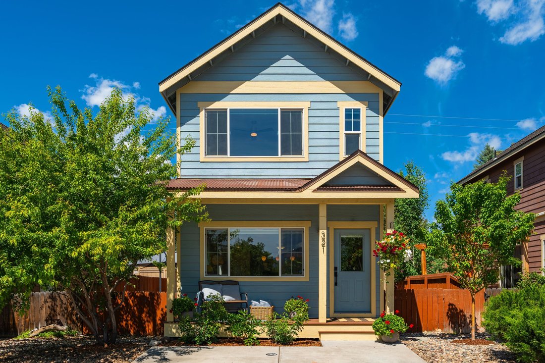 Carbondale, Colorado, United States 1 - 18116479