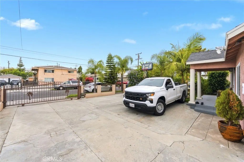 Townhouse in Bell, California, United States 2 - 18116311