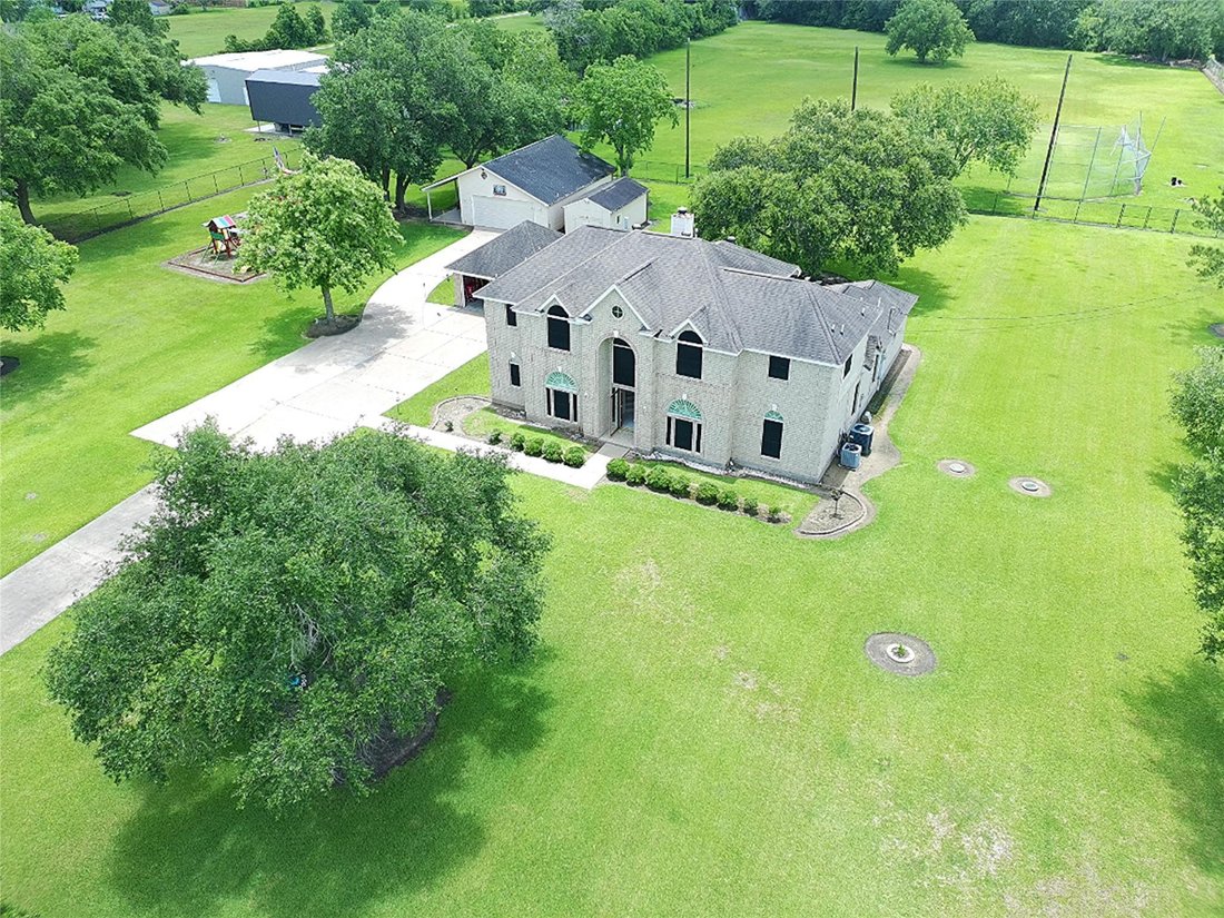 House in Manvel, Texas, United States 2 - 18116418