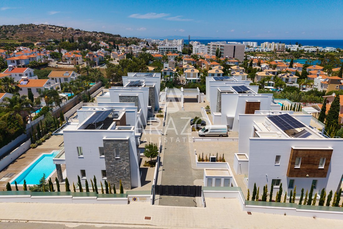 Villa in Paralimni, Famagusta, Cyprus 2 - 18116102