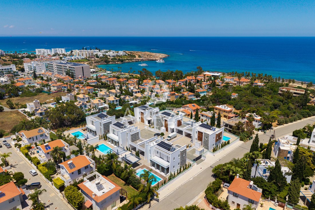 Villa in Paralimni, Famagusta, Cyprus 1 - 18115969