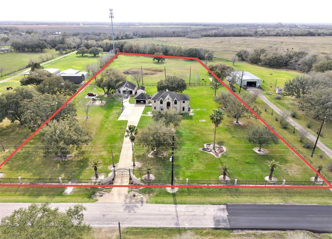 House in Manvel, Texas, United States 5 - 18116418