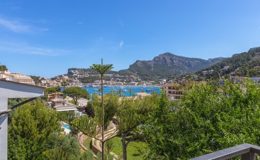 Villa in Soller, Balearic Islands, Spain 1