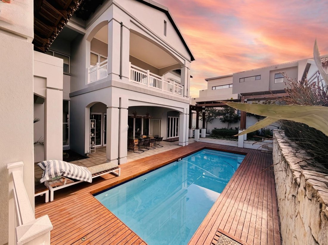 House in Halfway House Estate, Gauteng, South Africa 1 - 18116259
