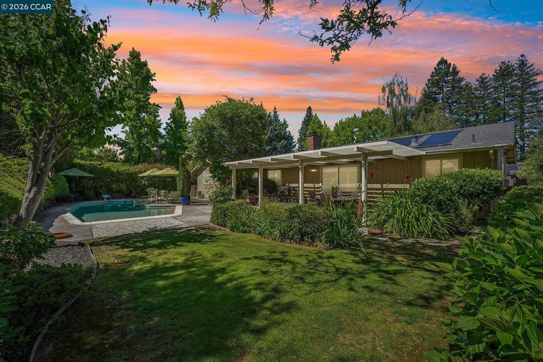 House in Moraga, California, United States 1 - 18115913