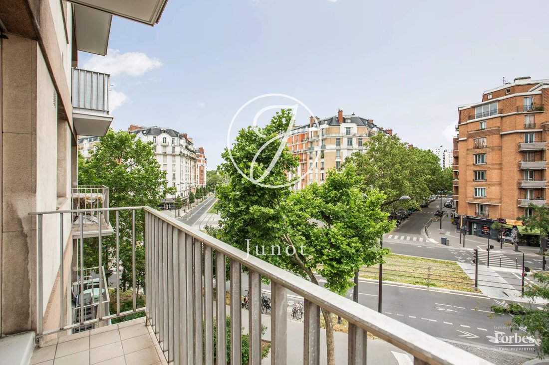 Apartment in Pereire-Malesherbes, Paris 17e Arrondissement, Paris 3 - 18116264