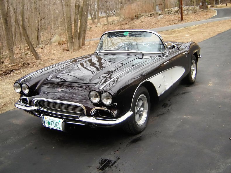 Cabriolet in Glendale, United States 1 - 18116529