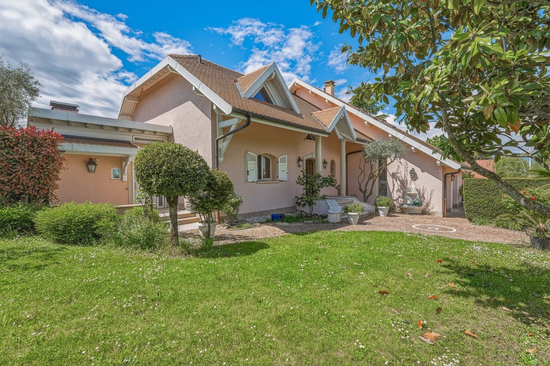 House in Nernier, Auvergne-Rhône-Alpes, France 5 - 18115841