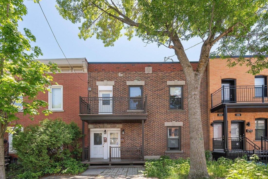 House in Montréal, Quebec, Canada 3 - 18116474