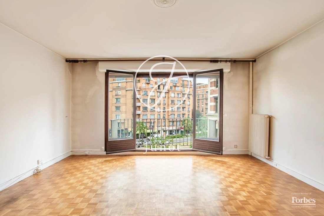 Apartment in Pereire-Malesherbes, Paris 17e Arrondissement, Paris 4 - 18116264