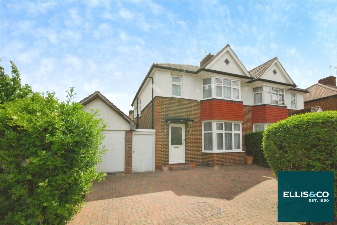 House in Cricklewood, Brent, England 3 - 18116003