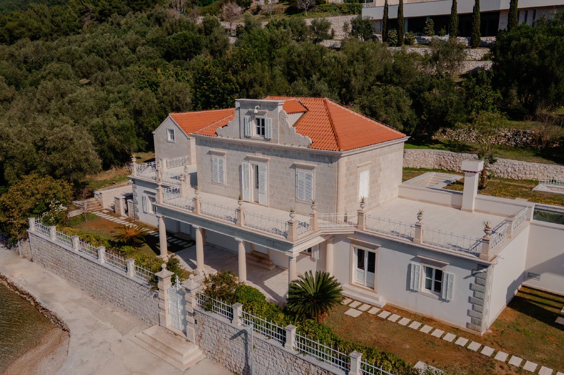 Estate in Sipan, Dubrovnik-Neretva County, Croatia 3 - 18116508