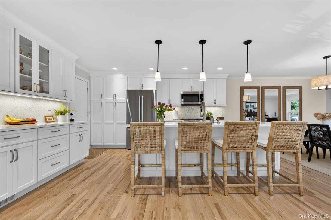 Condo in Halesite, New York, United States 5 - 18116460