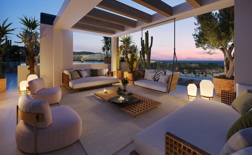Penthouse in Golden Mile, Andalusia, Spain 1