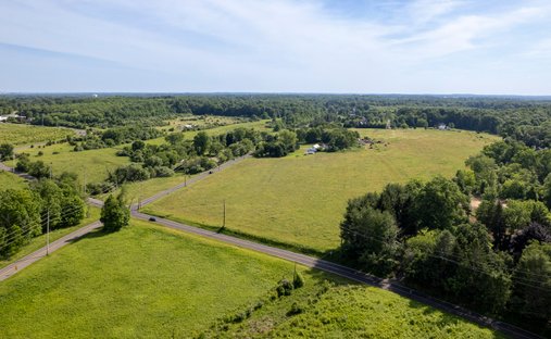 Land in Pennington, New Jersey, United States 1