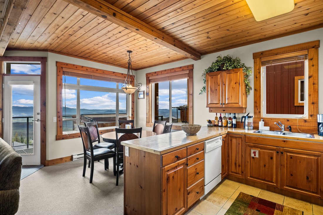 Townhouse in Kootenay Boundary E / West Bo*, British Columbia, Canada 4 - 18116481