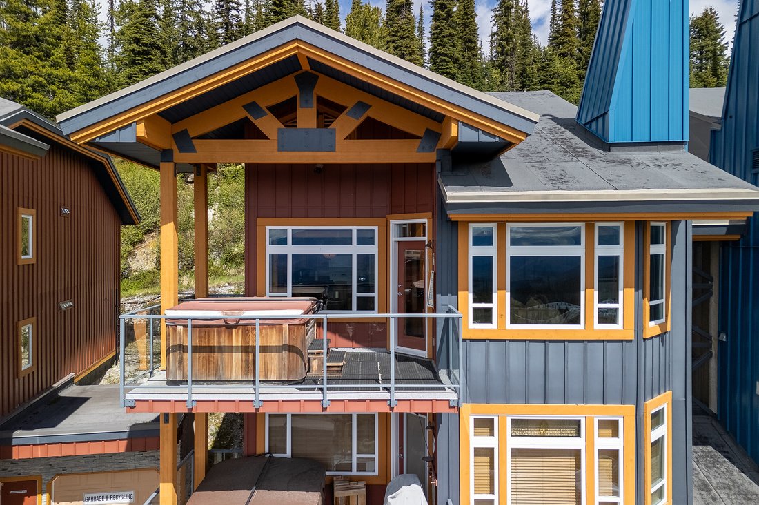 Townhouse in Kootenay Boundary E / West Bo*, British Columbia, Canada 1 - 18116481