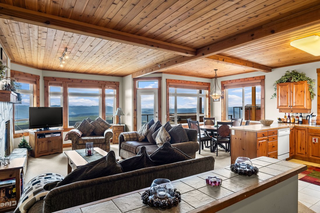 Townhouse in Kootenay Boundary E / West Bo*, British Columbia, Canada 2 - 18116481
