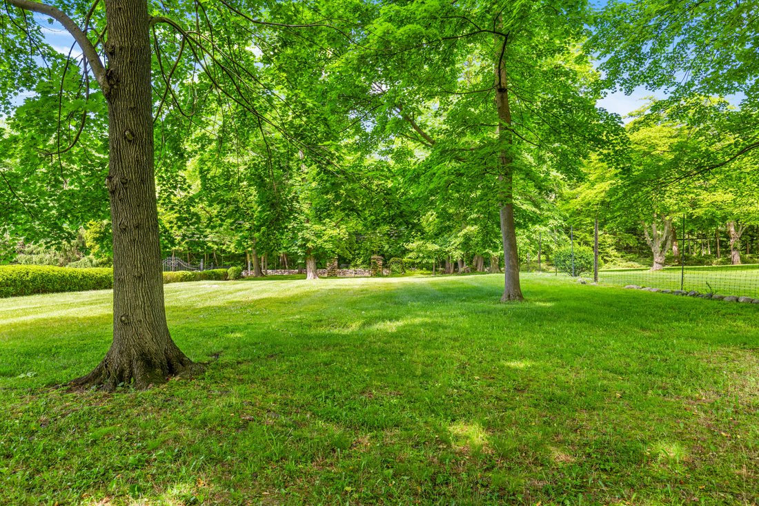 Land in Rye, New York, United States 3 - 18116490