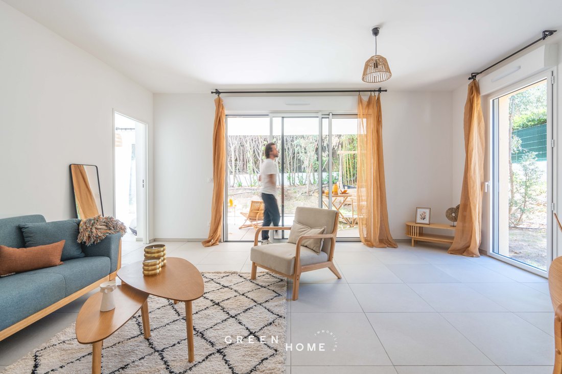 Apartment in Granettes-Jauberte-Sainte Anne, Aix-en-Provence, France 2 - 15495856