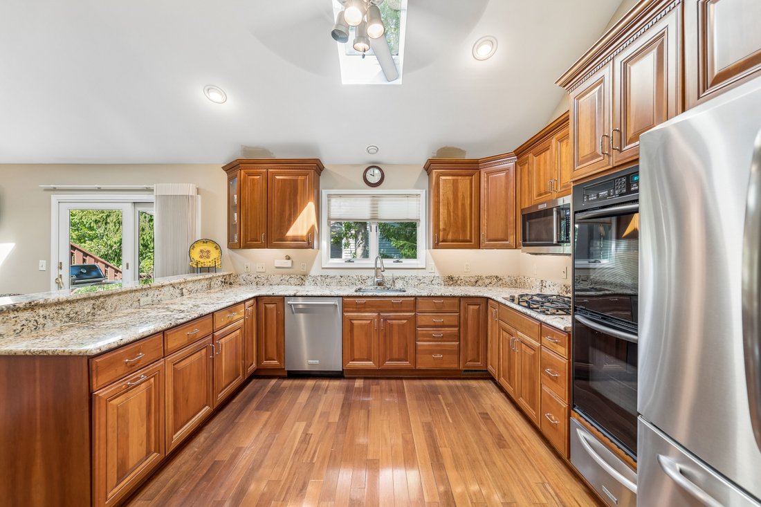 House in Berkeley Heights, New Jersey, United States 4 - 18116486