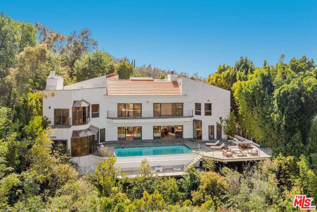 House in Los Angeles, California, United States 1 - 18116043