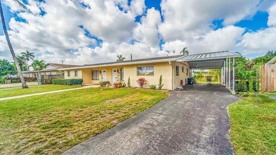 House in Davie, Florida, United States 3 - 18116306