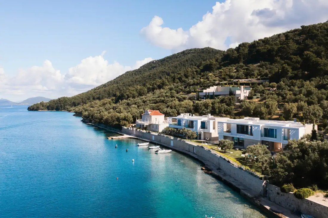 Estate in Sipan, Dubrovnik-Neretva County, Croatia 1 - 18116508